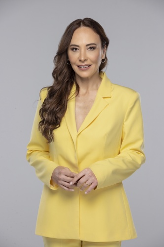 SANATÇILARIMIZDAN YENİ YIL MESAJLARI