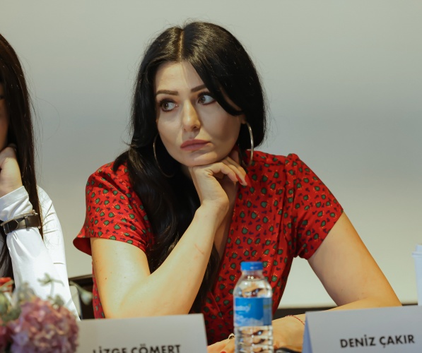 Çarpıntı dizisinin okuma provasından kareler