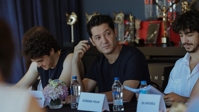 Çarpıntı dizisinin okuma provasından kareler