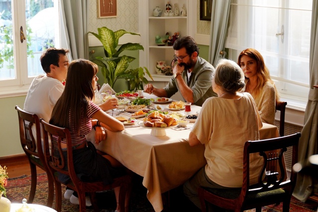 "Darmaduman" dizisinden ilk kareler!