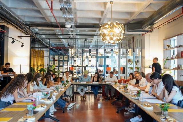 Güller ve Günahlar’ın okuma provasından renkli kareler