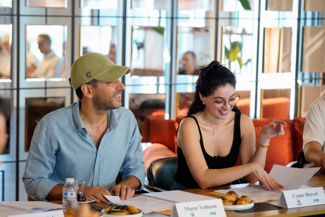 Güller ve Günahlar’ın okuma provasından renkli kareler