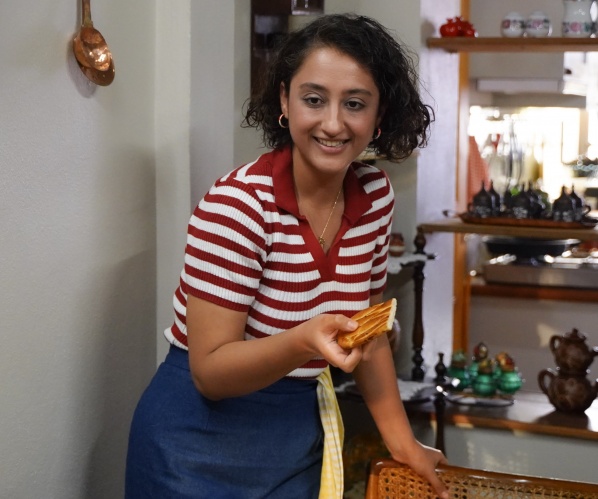 Yeni dizi Güzel Günler'den kareler paylaşıldı!