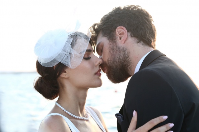 "Üç Kız Kardeş"ten kareler paylaşıldı