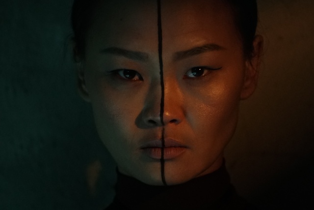 Kaan Müjdeci’nin yeni filmi “Iguana Tokyo”dan görseller paylaşıldı!