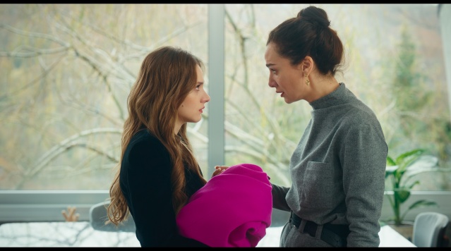 "Kuş Uçuşu"nun yeni sezonundan kareler paylaşıldı