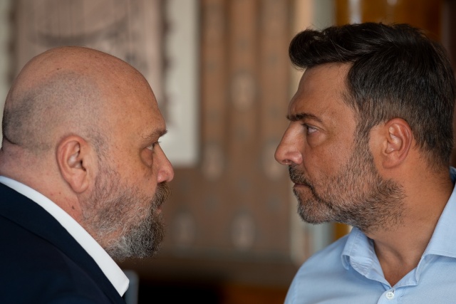 Kızılcık Şerbeti nefes nefese izlenecek