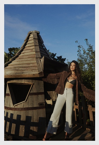 Hazal Subaşı'dan çarpıcı kareler!