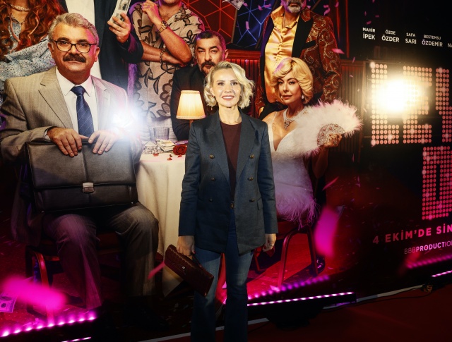 Leydi Di Galasına ünlü akını