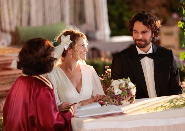 Masumlar Apartmanı'ndan yeni kareler