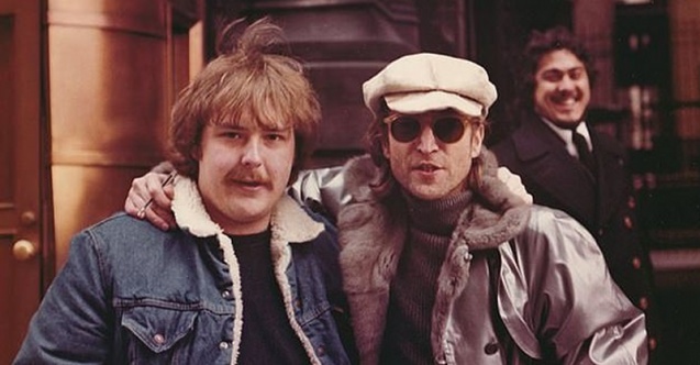 John Lennon'un katiliyle fotoğrafı ortaya çıktı