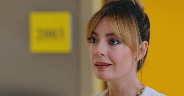 Özge Özder: "Biz oyuncu olarak sorumluluk taşıyoruz"