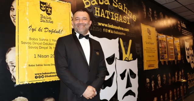 "Yaşasın sanat, yaşasın tiyatro, yaşasın insan!"