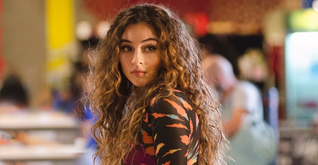 Sol Yanım'ın moda ikonu Biricik!