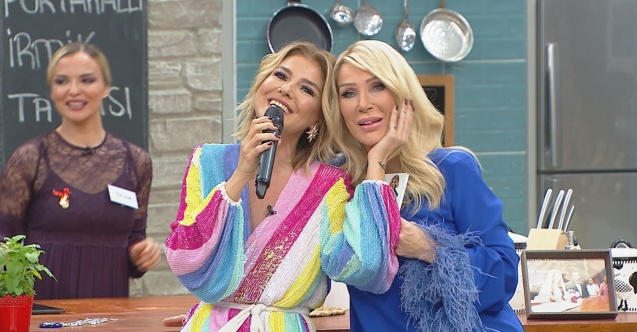 Gülben Ergen, Seda Sayan’a misafirliğe gitti