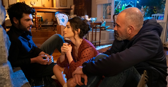 Yeni yılı sette karşıladılar