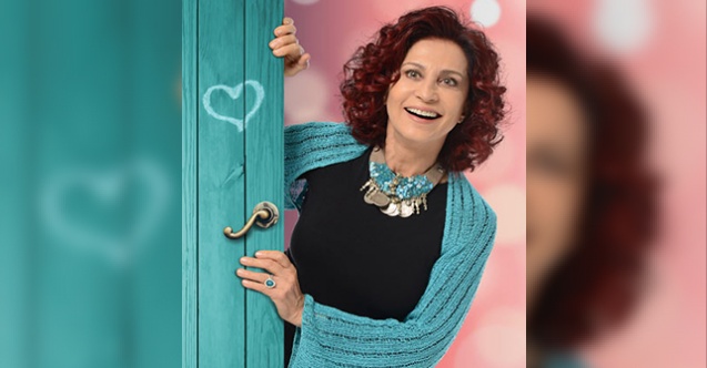 "Dışarda Hiçbir Şey Var" online sahneleniyor