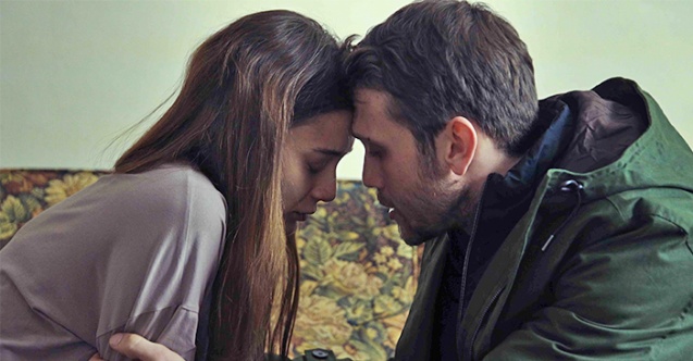 Efsun, Yamaç'ı zor durumda bıraktı