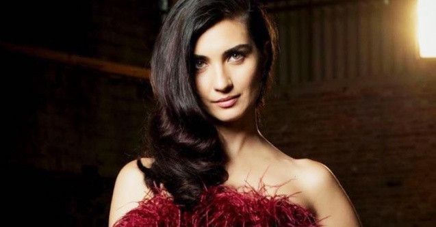 Tuba Büyüküstün'ün yeni dizisi belli oldu