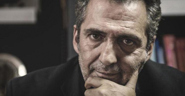 Torunu için özel uçak talep etti