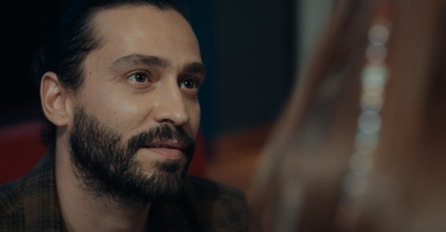 "Üç Kuruş"tan merak uyandıran sahne