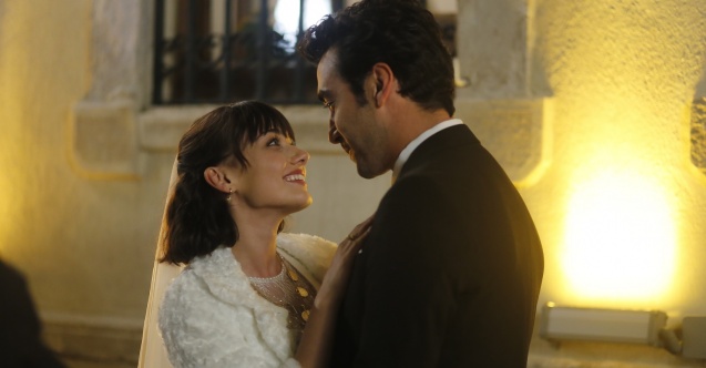 Ezo kalbinin sesine kulak veriyor