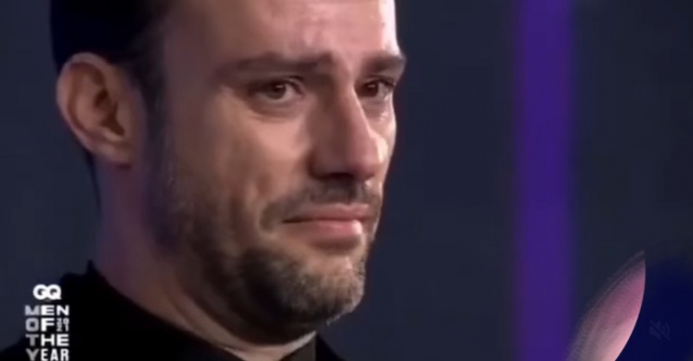 Salih Bademci gözyaşlarını tutamadı!