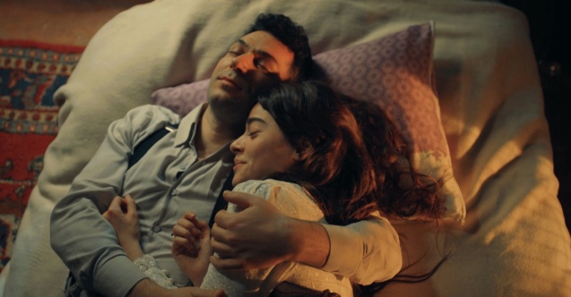 Aziz ve Efnan’dan aşk dolu dakikalar