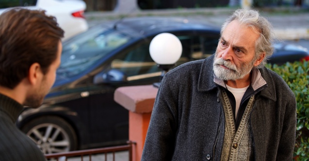 Baba'nın ön izleme sahnesi merak uyandırdı