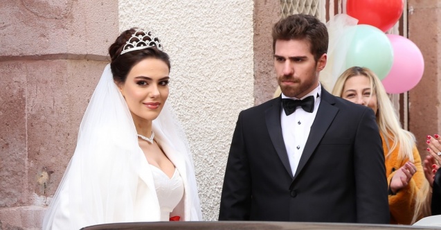 "Üç Kız Kardeş"in ilk bölümünden tanıtım geldi