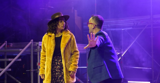 "Ben Varım" oyunu kadınlar için oynanacak