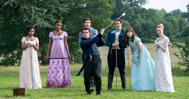 Netflix, Bridgerton'ın fragmanı ve görsellerini paylaştı