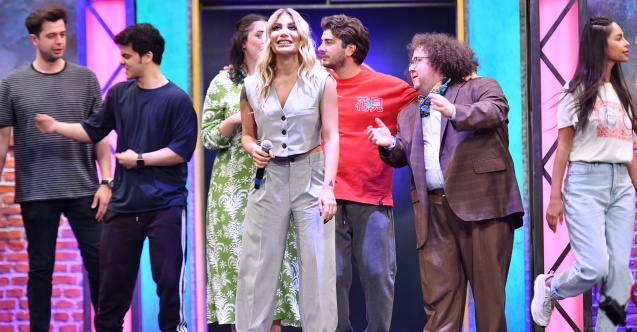 Bayram tadında bir bölüm