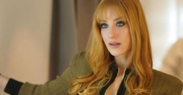 Hazal Kaya'dan yeni proje müjdesi