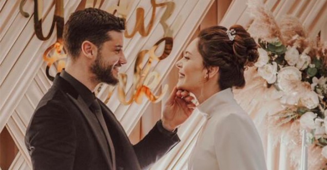 Ünlü çiftin düğün tarihi belli oldu