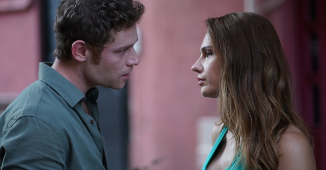 Gelsin Hayat Bildiği Gibi adını zirveye yazdırdı