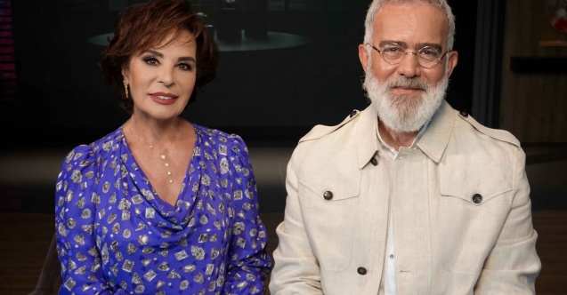 Oynadığı karakterlerin romanını da yazıyor!