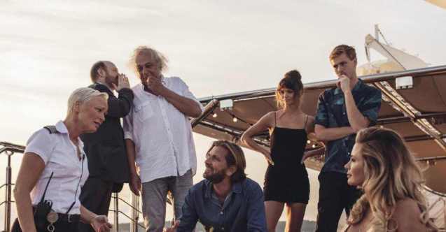 “Hüzün Üçgeni”  Avrupa Film Ödülleri’nde 4 dalda aday