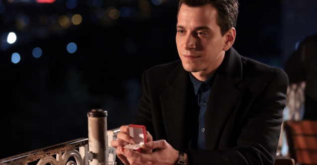 Ömer, Gamze’ye evlilik teklif ediyor