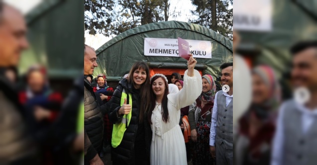 Aslı Tandoğan, çadır kentteki nikahta yaşananları anlattı