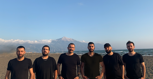 Barış Atay ve Nihat Mugil’in müzik grubu Mengene'den dayanışma konseri