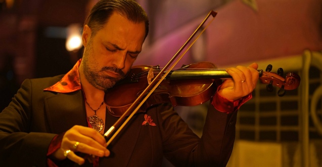 Sadi çaldı, Songül söyledi