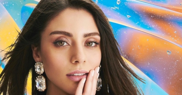 Sıla Türkoğlu: "Aşık olasım geldi!"