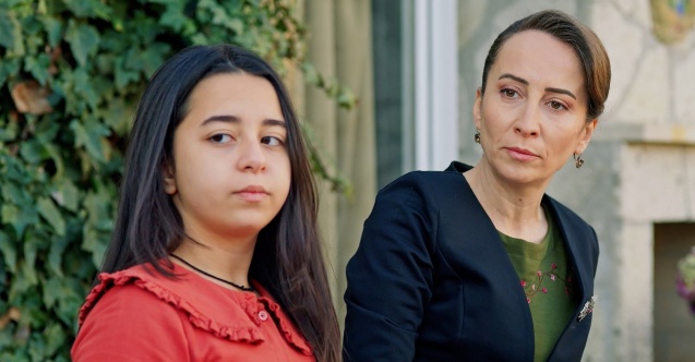 Okul gazetesinde çıkan haberle kasabada yer yerinden oynuyor