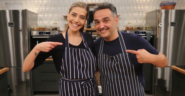 Arda Türkmen bu bölümde Öznur Serçeler’i ağırlıyor