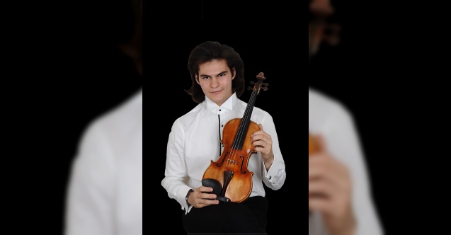 Parlayan Yıldızlar İş Sanat sahnesinde