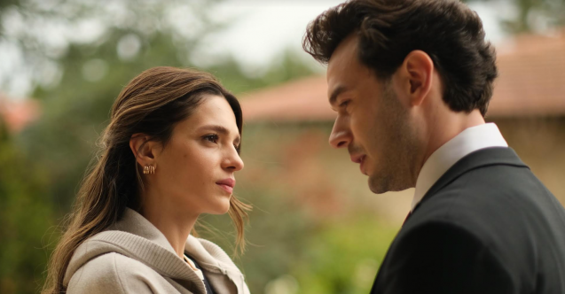 Zeynep’in gözleri aşktan kör oluyor