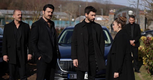 Zeynep  kurtların yuvasına giriyor