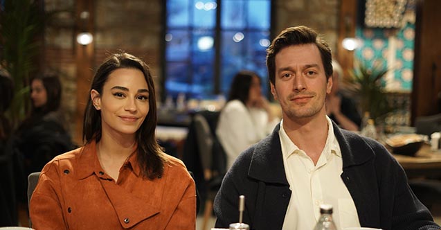 Bir Sevdadır dizisinin oyuncuları ve ekibi iftarda bir araya geldi