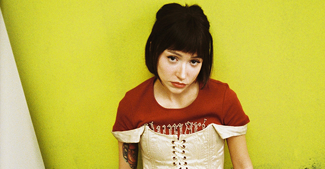 Zeynep Bastık'tan  1.5 milyon kez dinleme